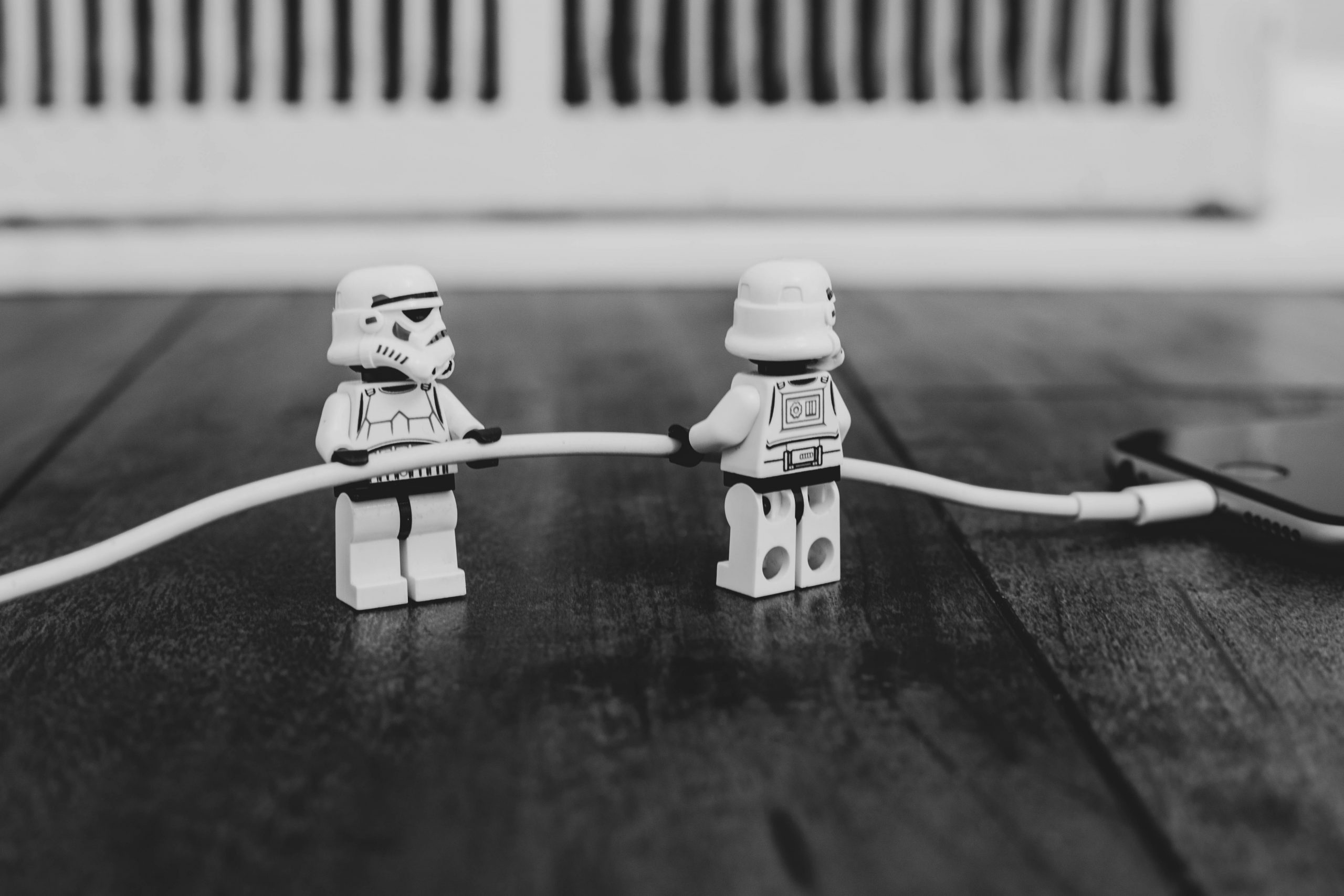 Stormtrooper halten Kabel